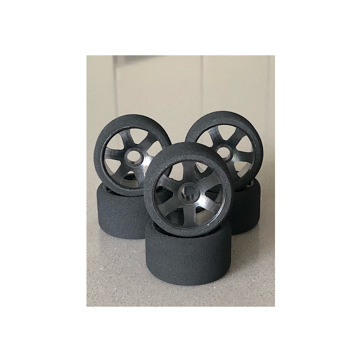 ULTI 1/12 TIRES FRONT (3 PAIRS)