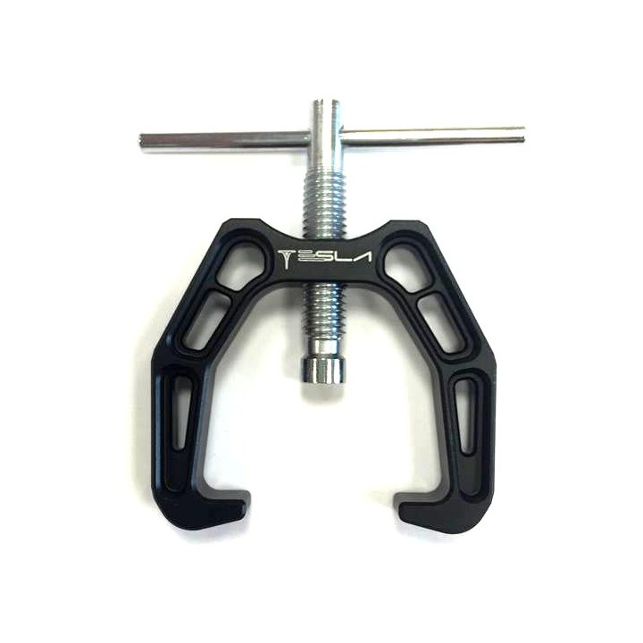 Flywheel remover